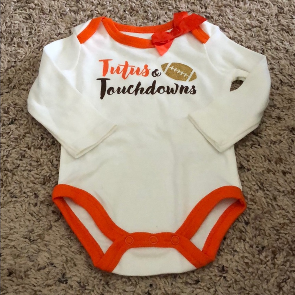 Tutus & Touchdowns Long-sleeved onesie. 6mo. NWOT.